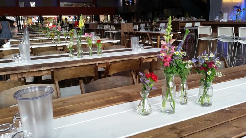 Classic Remis - Eventdekoration - Tischarrangement - Blütengläser